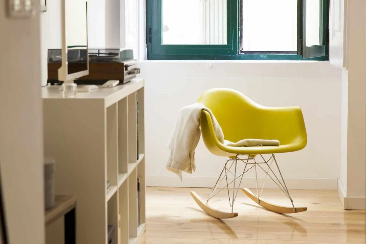 Yellow Design Studio Chiado City Center Lissabon
