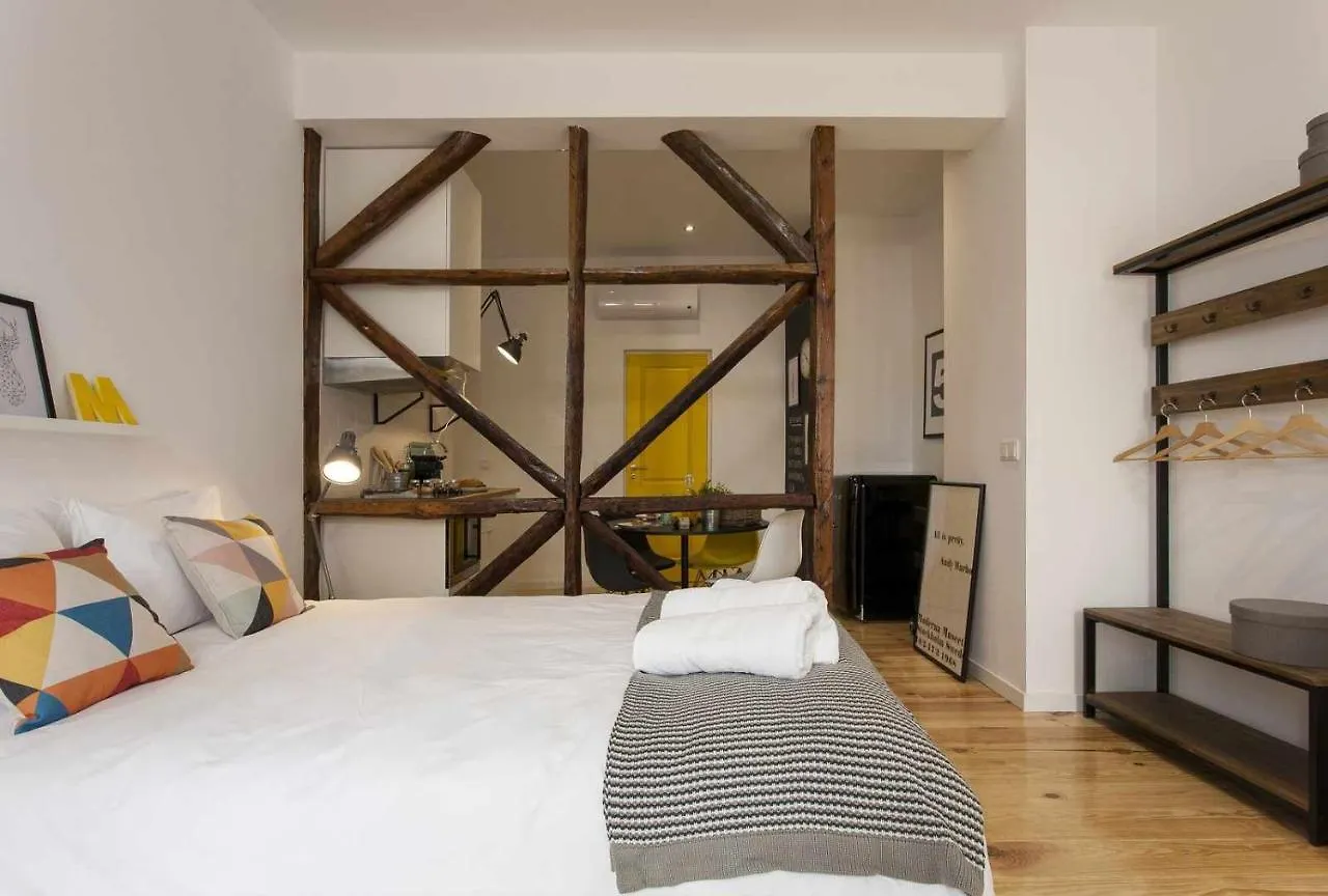 Yellow Design Studio Chiado City Center Lissabon Portugal