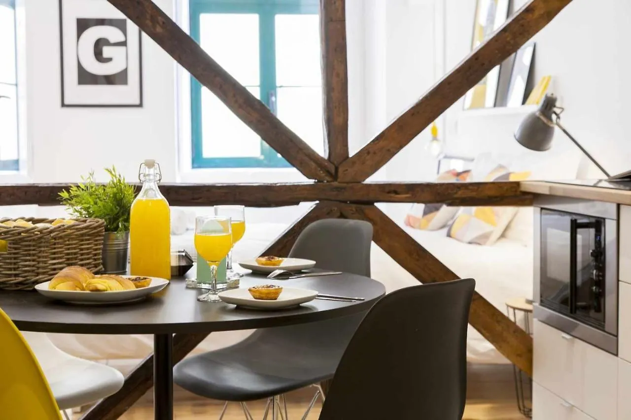 Yellow Design Studio Chiado City Center Lissabon